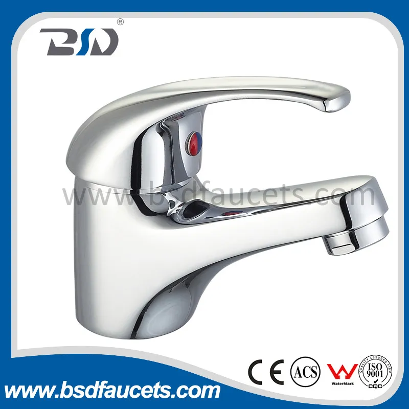 Brass Chrome Deck Mount Modern Single Handle Lavatory Faucet (BSD-8301)