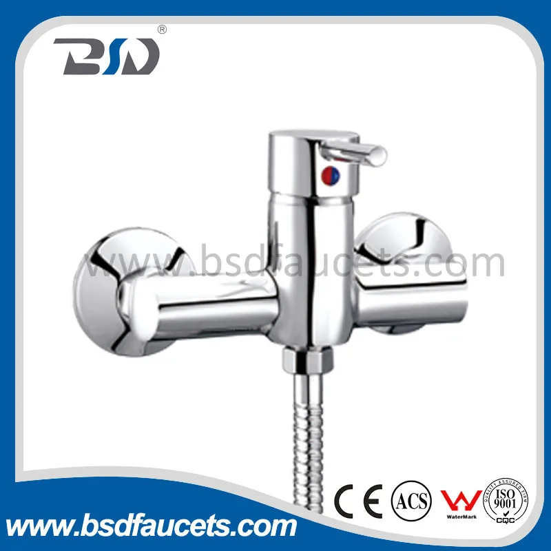 China Single Handle Wall Mounted Hot Cold Bath Shower Faucet