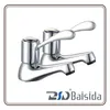 Chrome Bathroom Brass Bath Pillar Taps for UK Market
