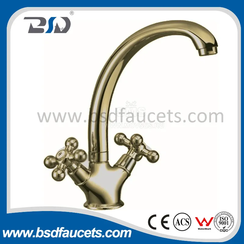 Double Handle Brass Kitchen Sink Faucet in Chrome